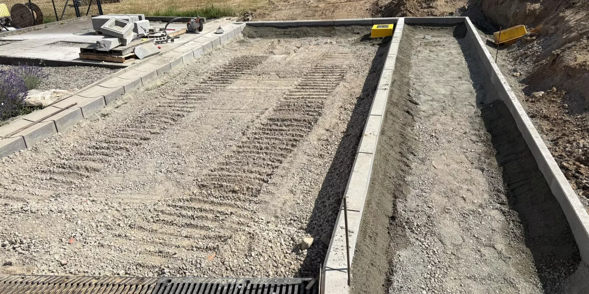 Fernelmont — Travaux publics : trottoir