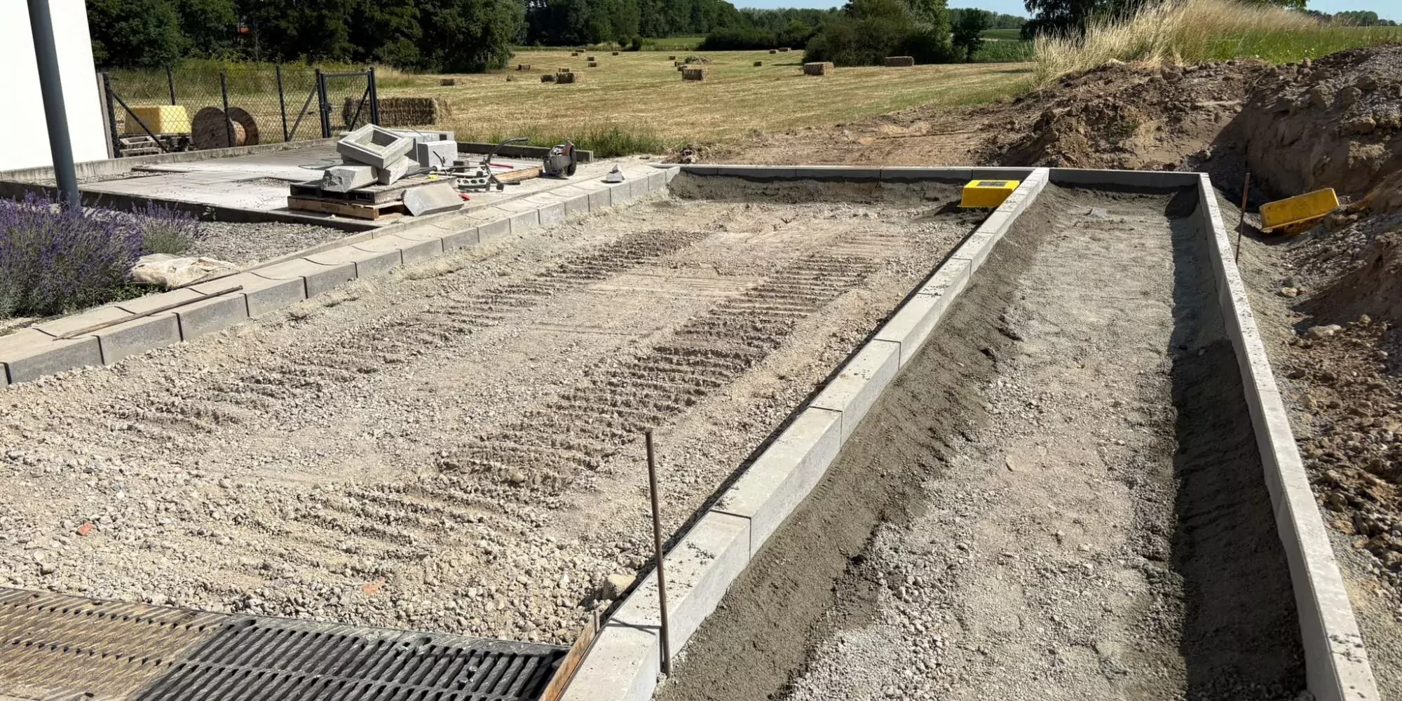 Fernelmont — Travaux publics : trottoir