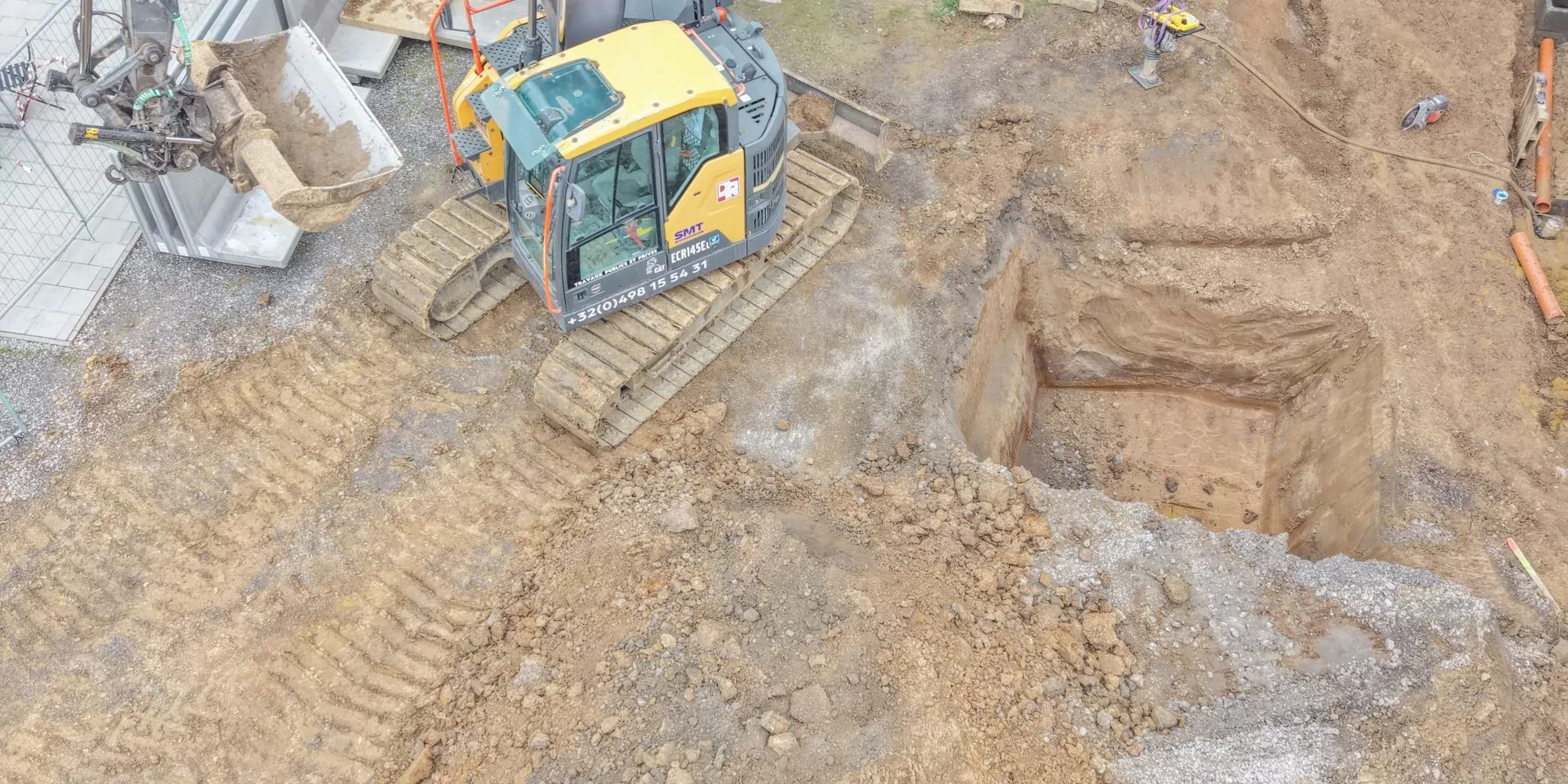 Bolinne — Parking, canalisation et citerne