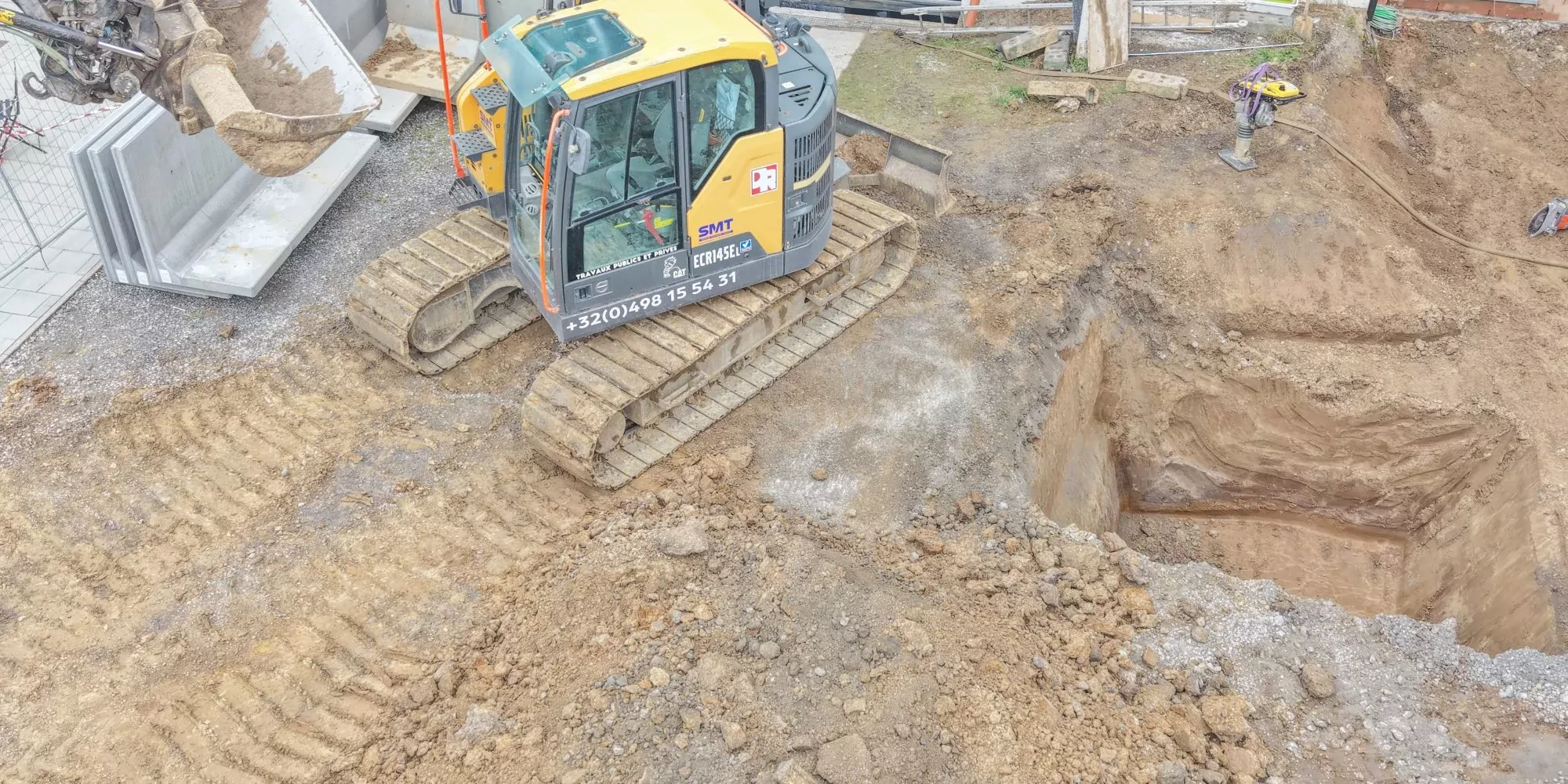 Bolinne — Parking, canalisation et citerne